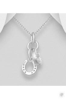  ELITE EQUESTRIAN DOUBLE HORSESHOE PENDENT