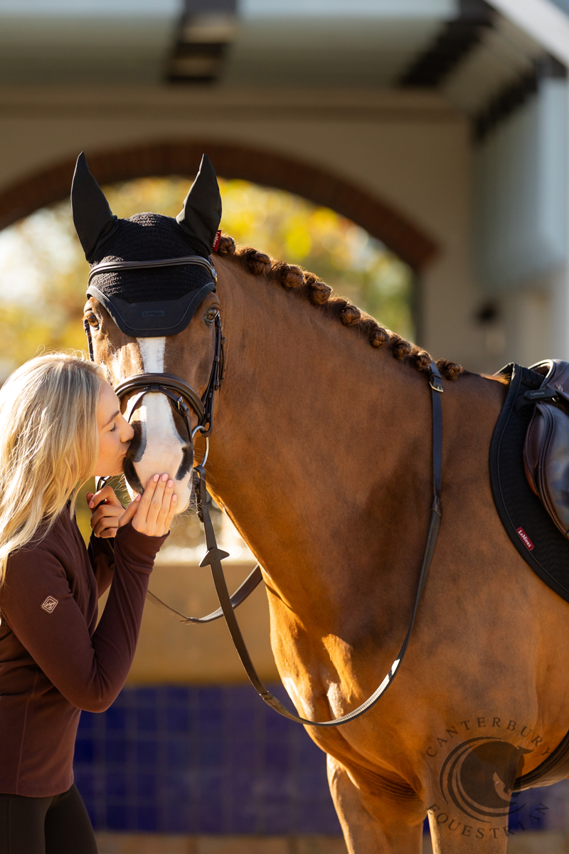 LeMieux Essence Eurojump Square Black