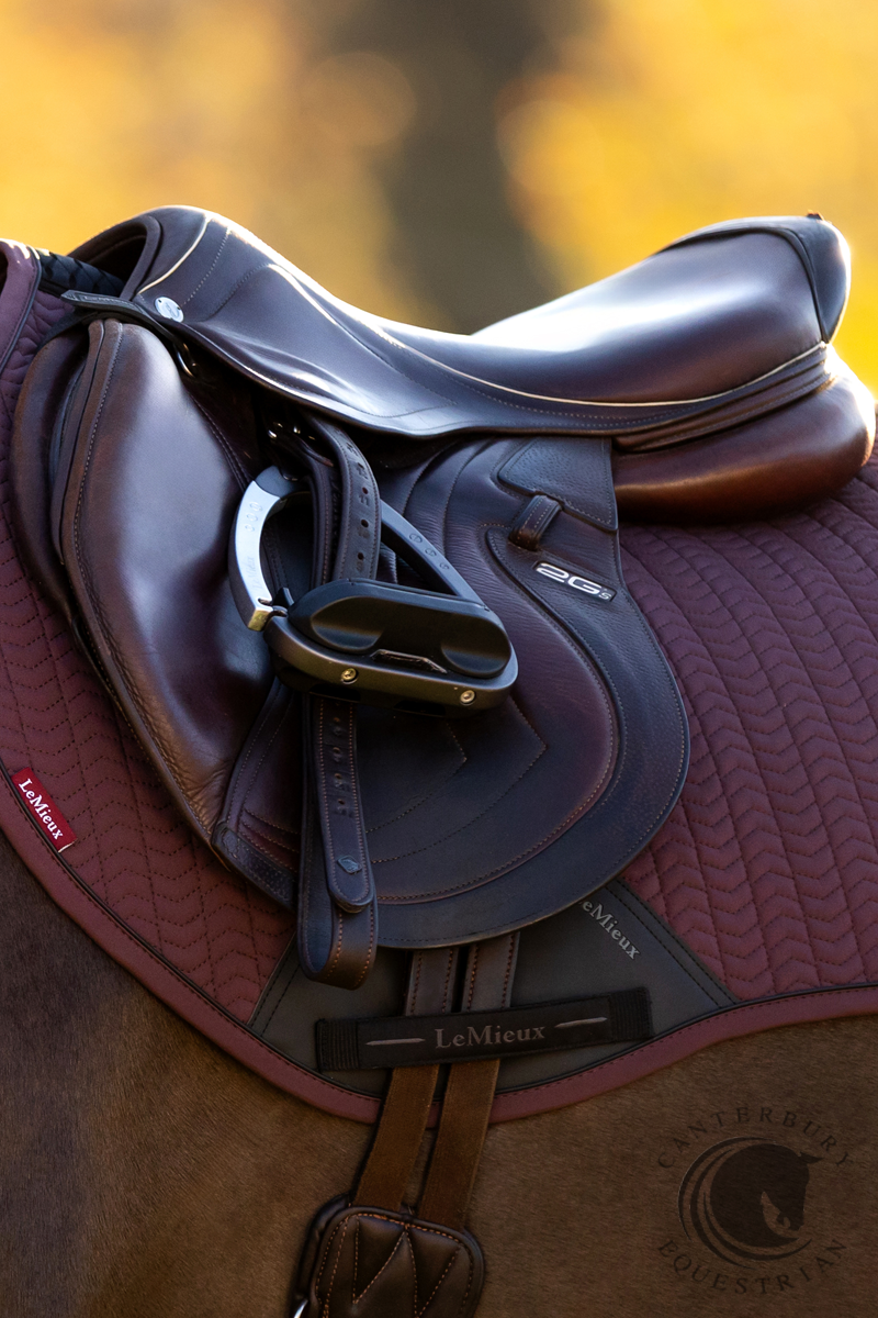 LeMieux Essence Eurojump Square Damson