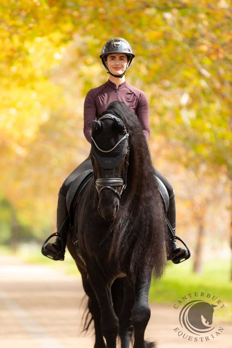 LeMieux Essence Fly Hood Black