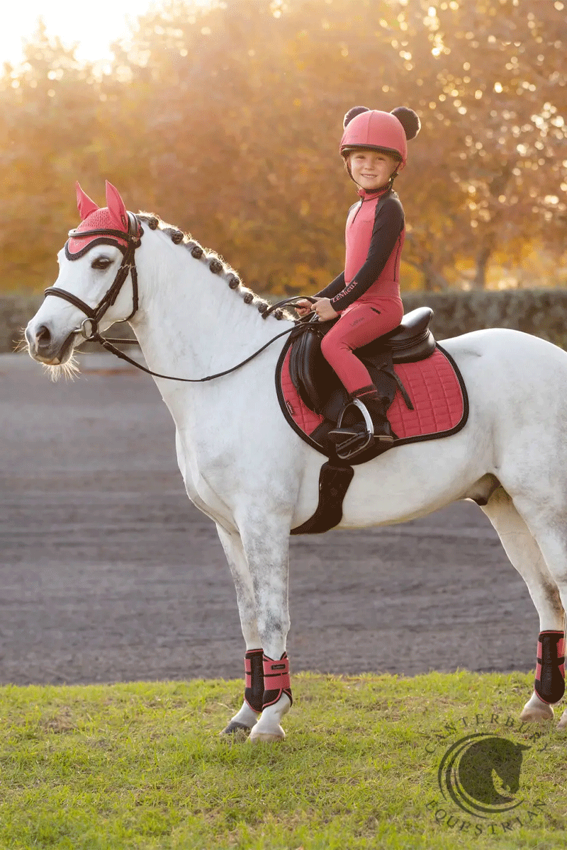 LeMieux Mini Suede Close Contact Square Cranberry