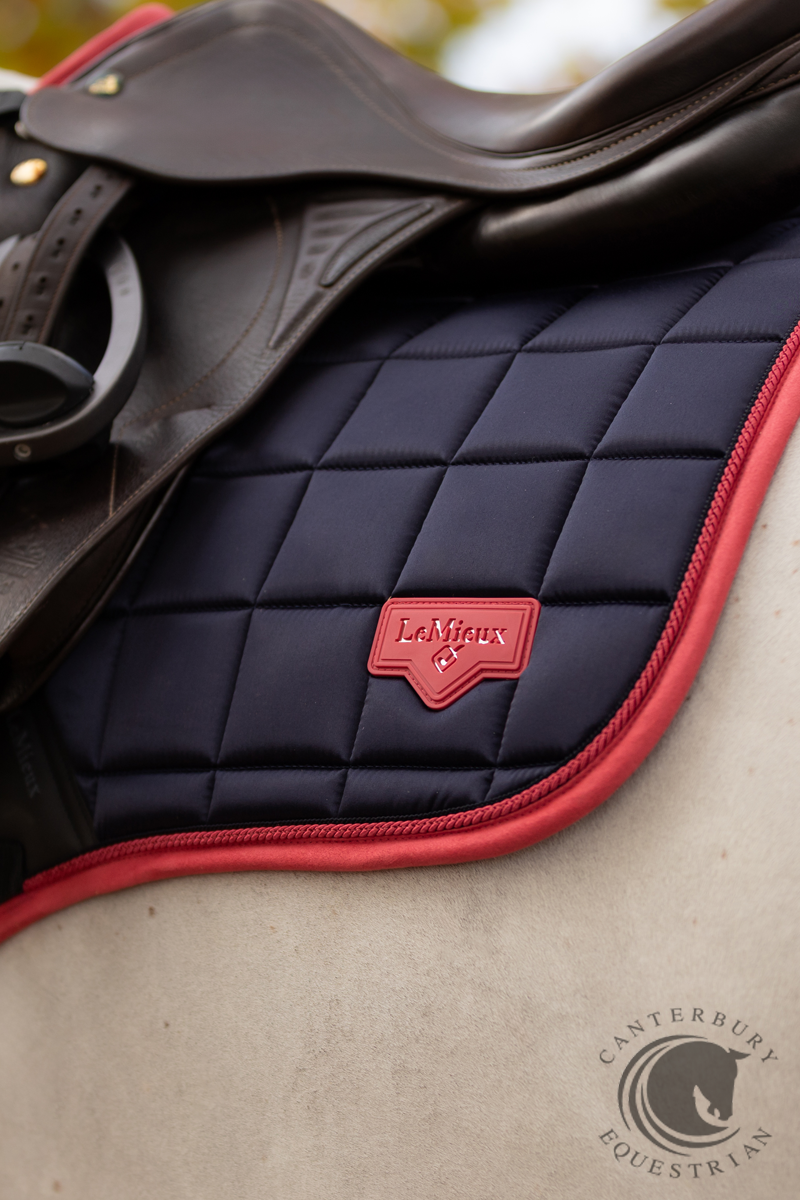 LeMieux Loire Classic Close Contact Square Navy/Cranberry