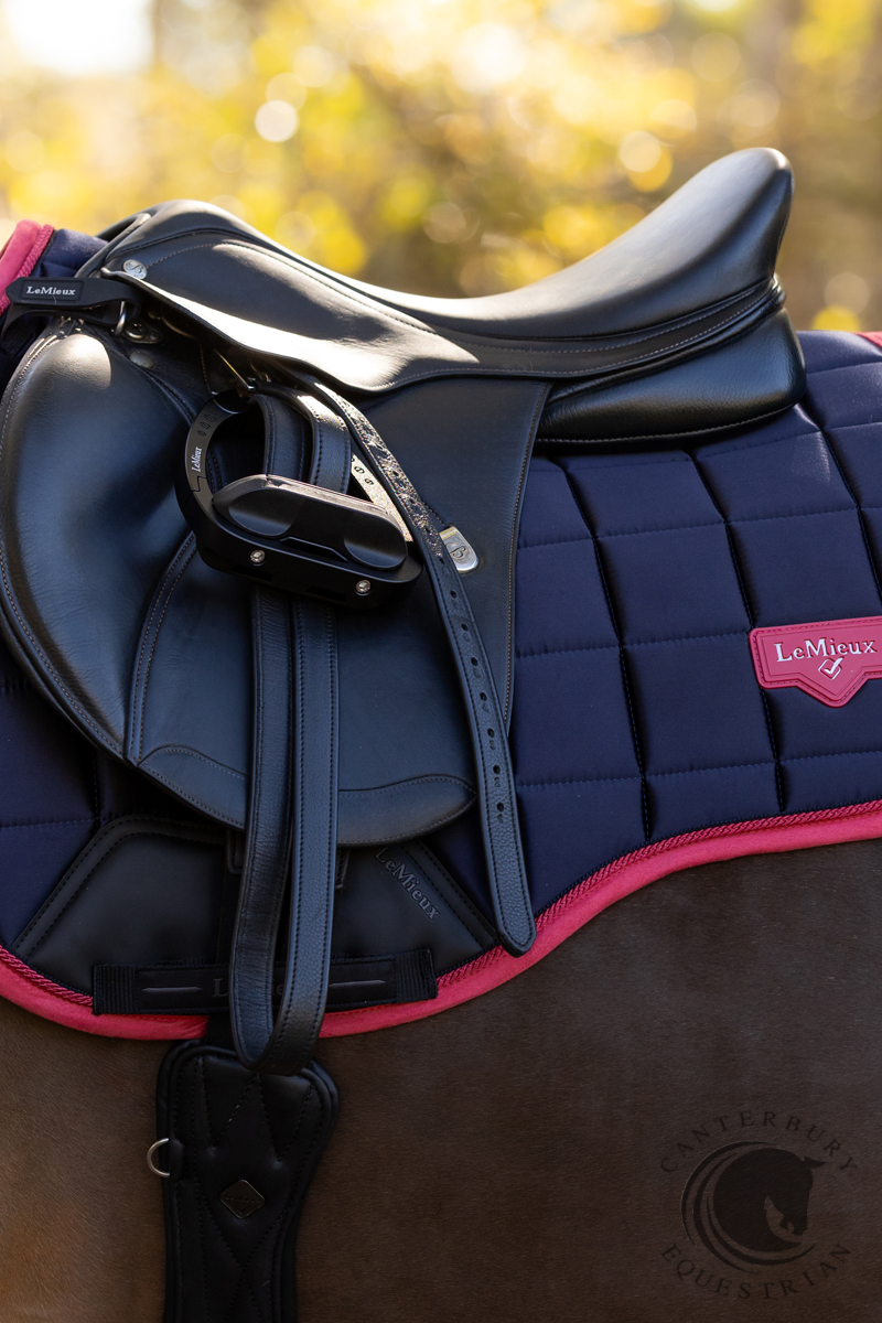 LeMieux Loire Classic GP Square Navy/Cranberry