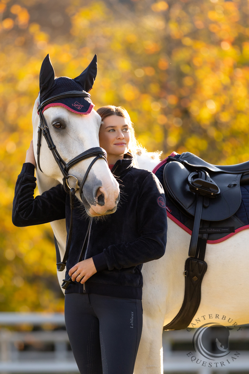LeMieux Suede Close Contact  Square Navy/Cranberry