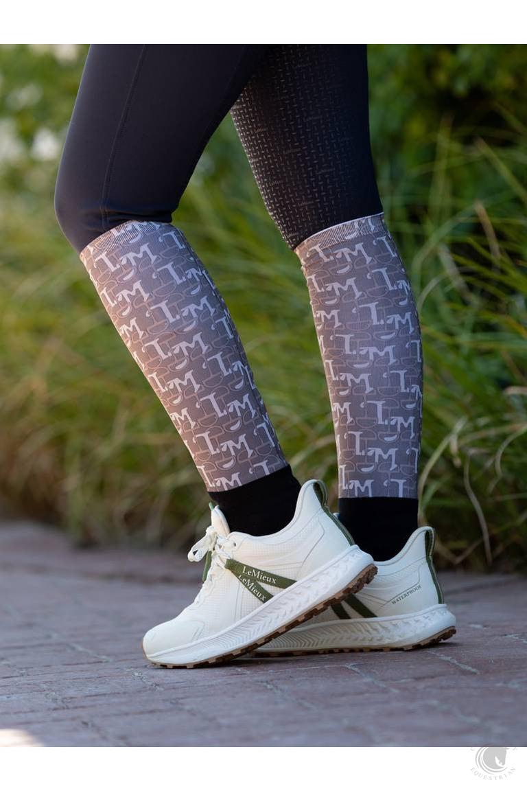 LeMieux Footsie Socks Florence Walnut