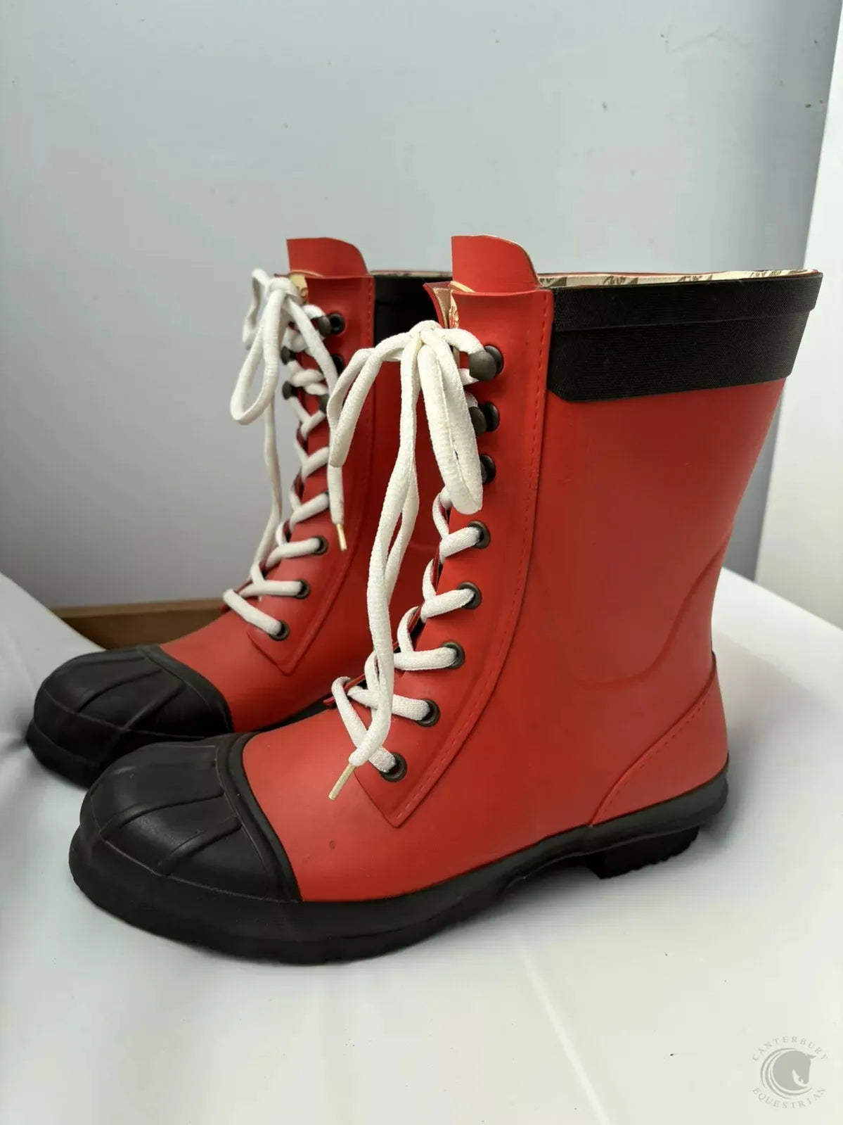 Rockfish Short and Lacey Gumboots